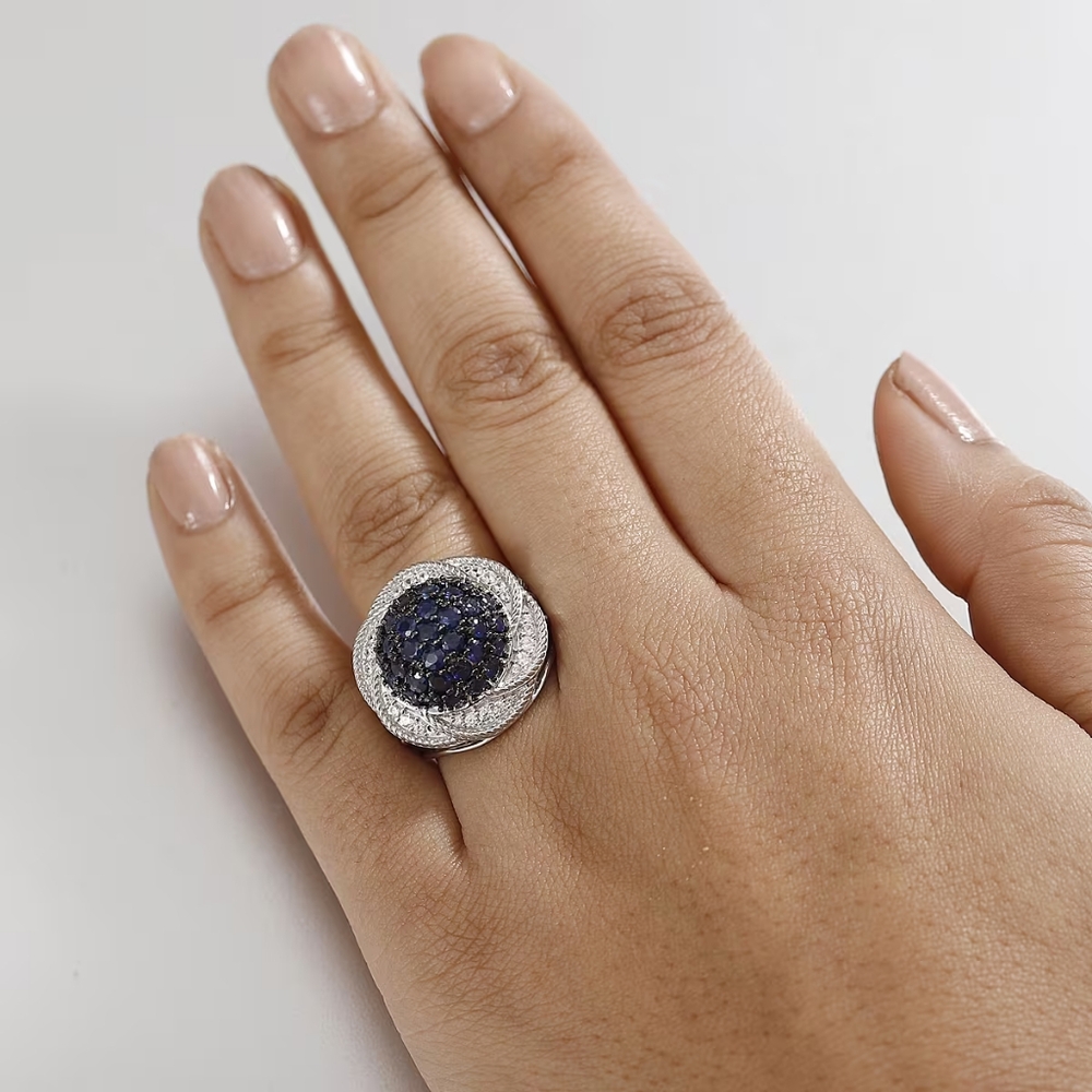 Elegant Silver and Blue Women's Ring